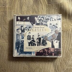 Beatles Anthology 1, 2 disc CD set with 46 page. Booklet